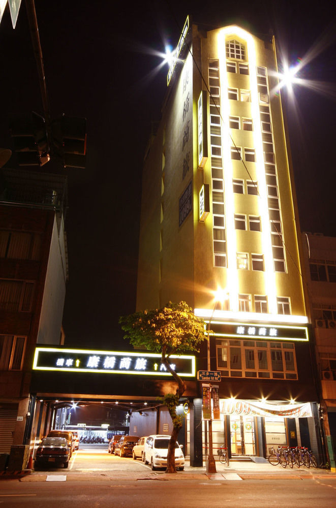 Kindness Hotel Weiwuying Kaohsziung Kültér fotó
